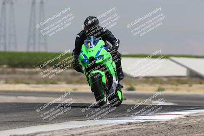 media/Aug-03-2025-TrackDaz (Sun) [[bf4a71acf9]]/C Group/1240pm (Wheelie Bump)/